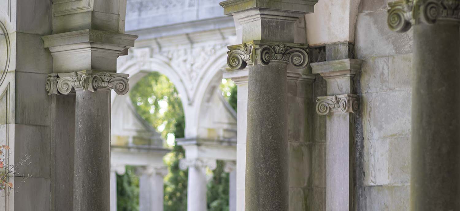 Close up of columns in Erianger garden