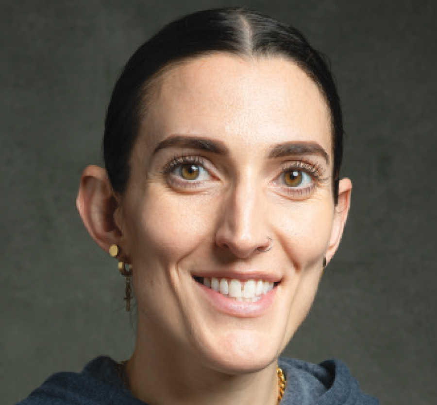 Cait Wetmore headshot